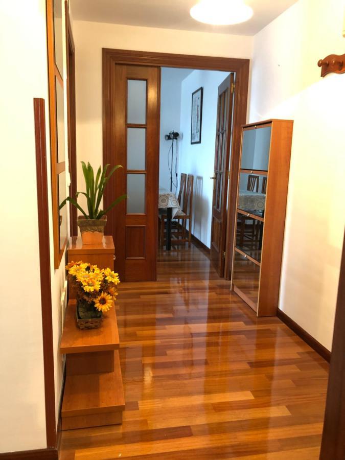 Piso Con Garaje En Aviles Bagian luar foto