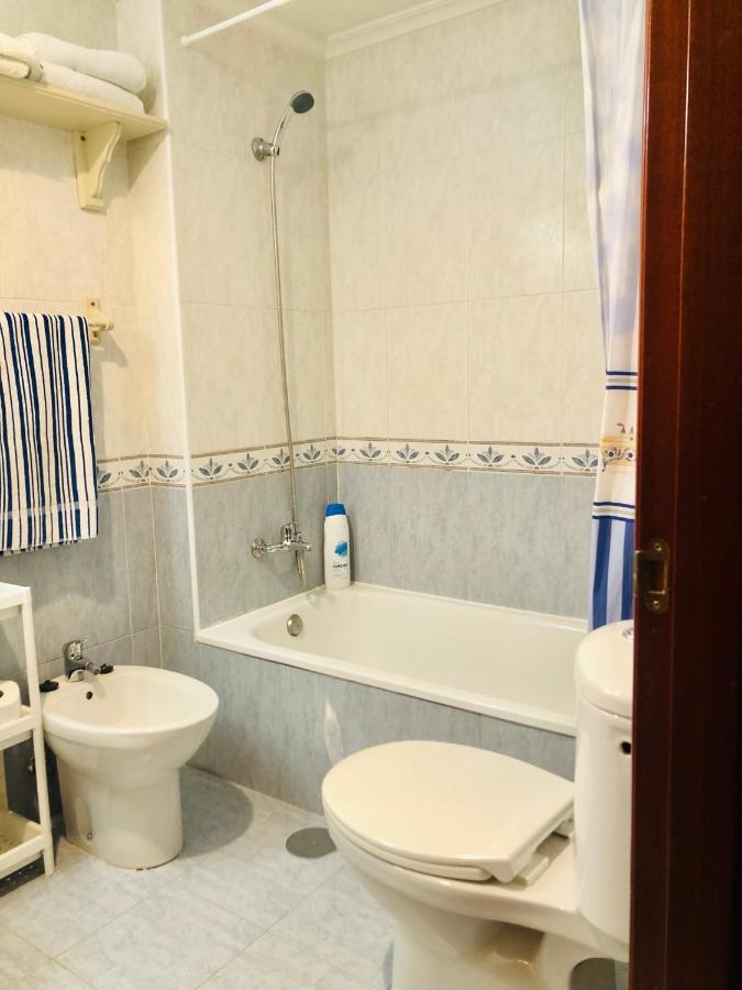 Piso Con Garaje En Aviles Bagian luar foto